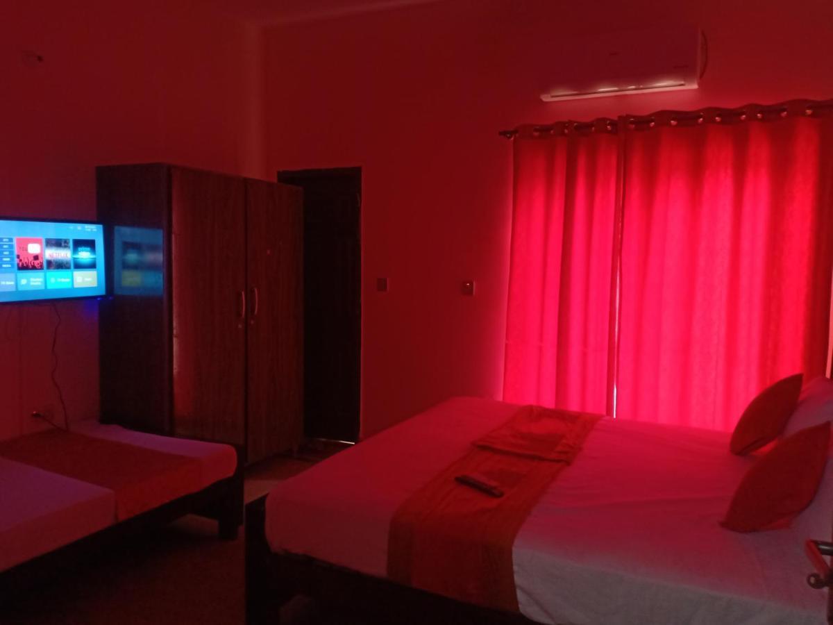 Hotel Second Home Lahore Exterior photo