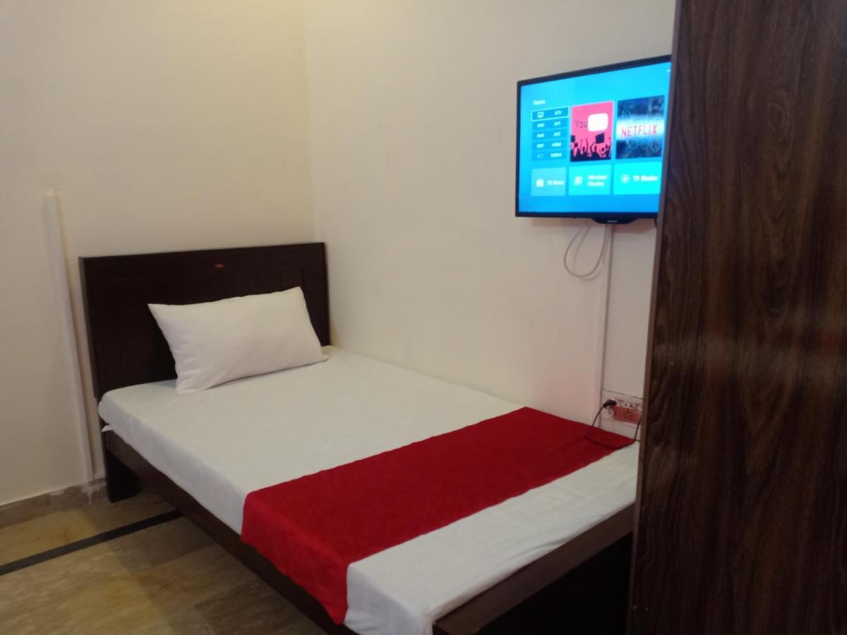 Hotel Second Home Lahore Exterior photo